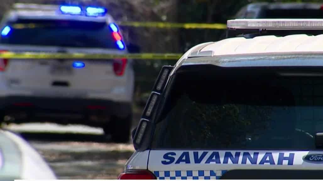 Savannah police investigating after videos show altercations in Ellis Square