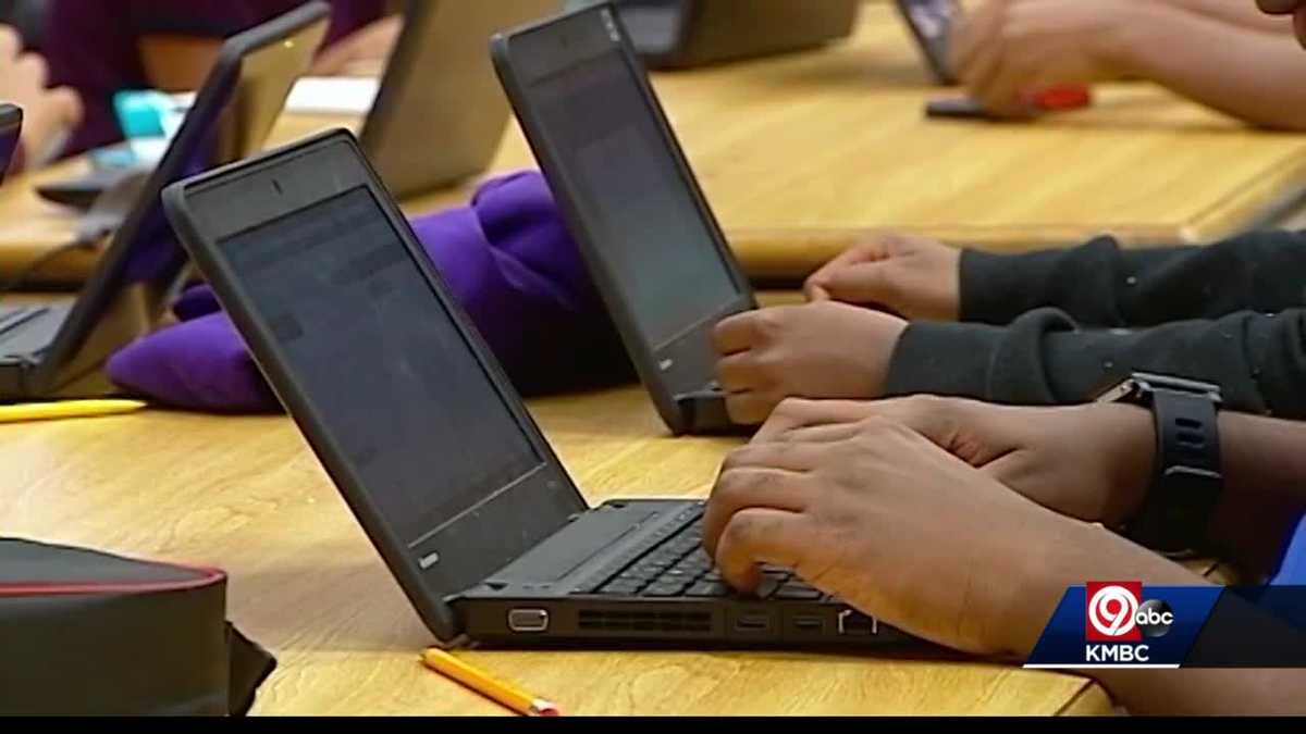 Schools ramp up plans to teach students online
