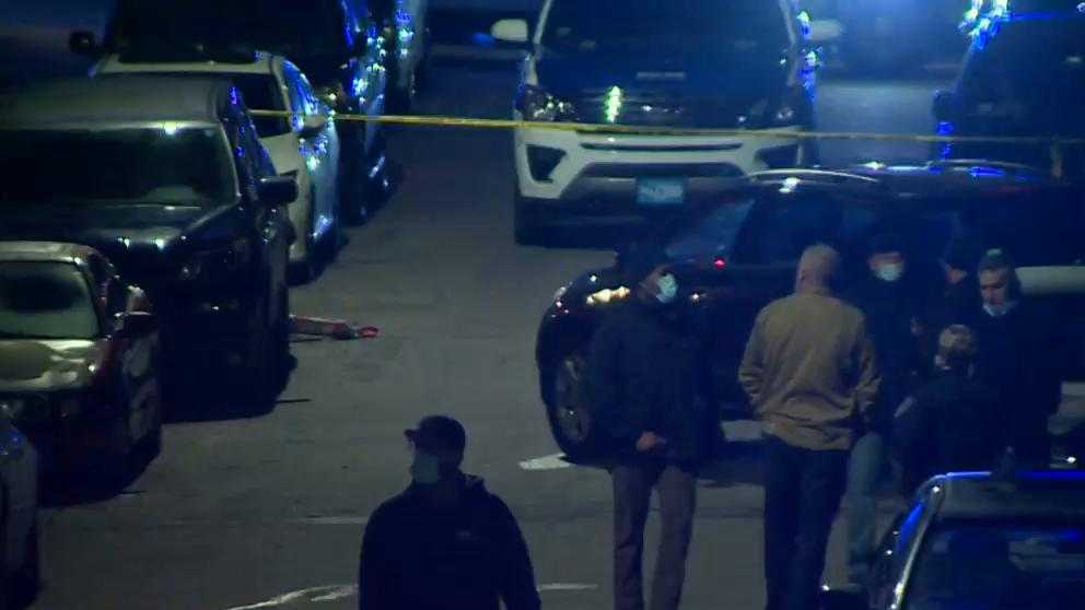1 person dies after Hyde Park shooting
