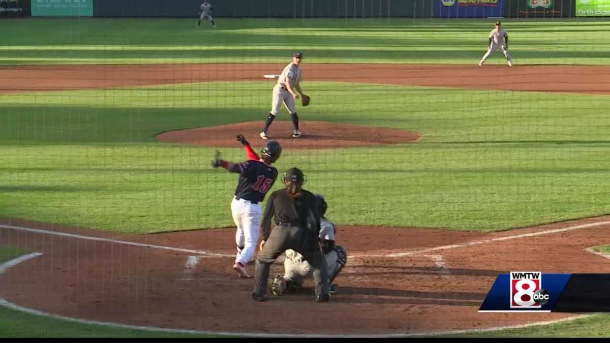 Sea Dogs win fourth in a row