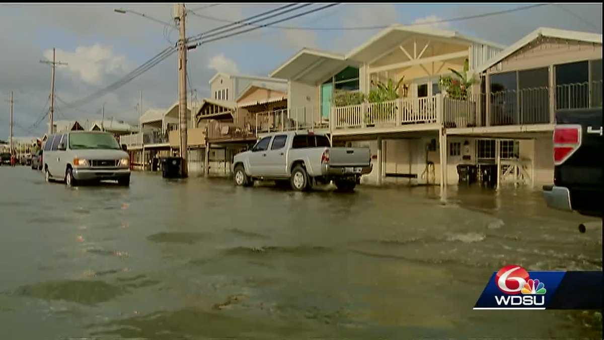 West End flood gate closed after flooding on the Lakefront