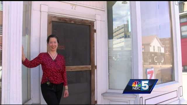 Hong's Chinese Dumplings expanding