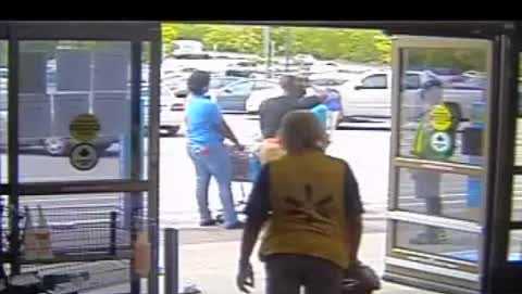 South Carolina: Walmart robbery caught on camera - Vimarsana News