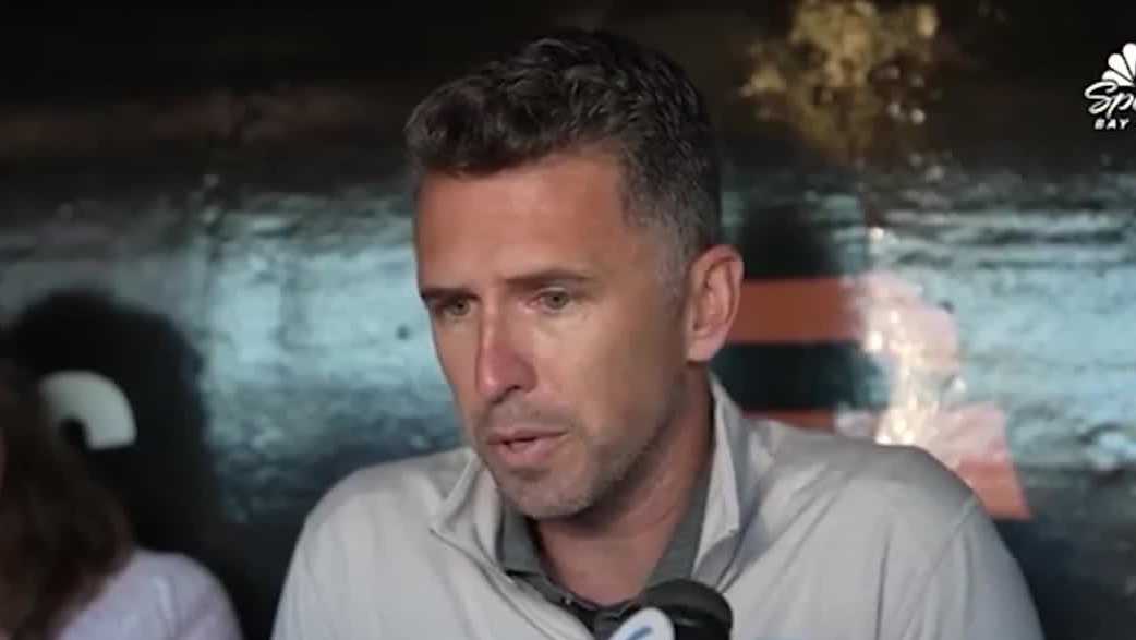 Buster Posey refuses to answer questions about SF Giants' Pride Night saga