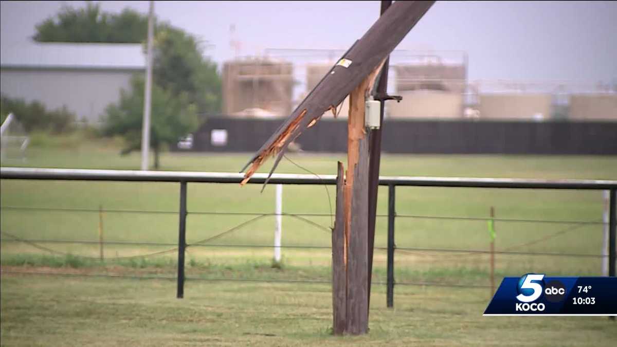 Strong winds damage power poles in Moore - KOCO