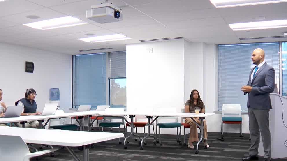 Howard County tech program gives students head start on AI