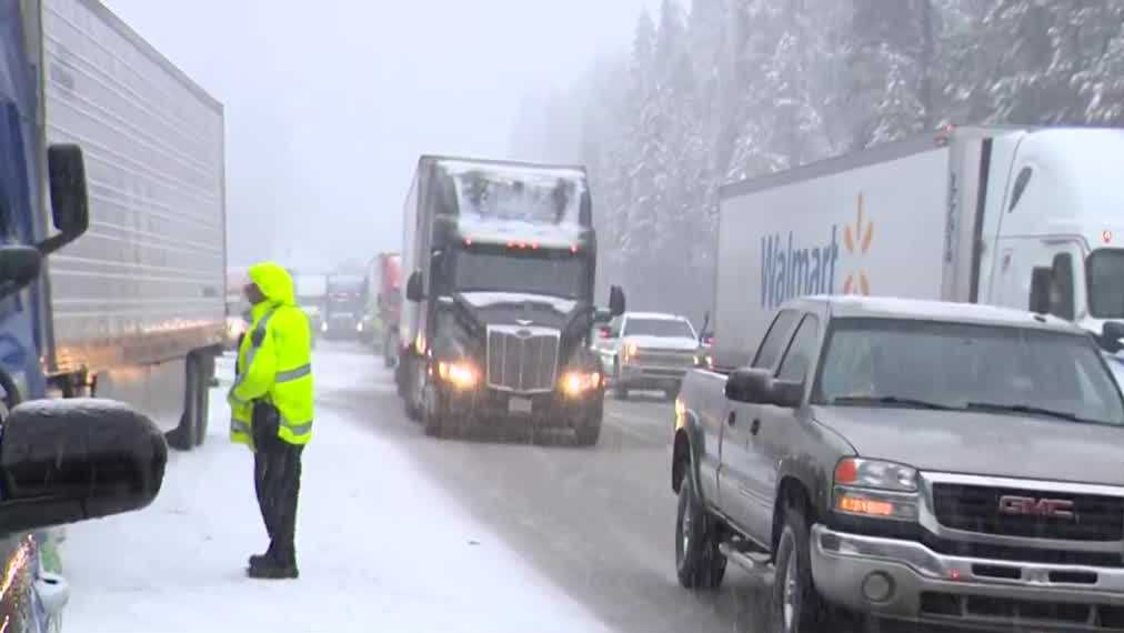 Live updates on Sierra snowstorm, road and travel impacts