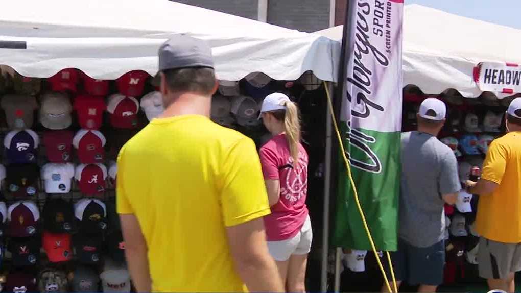 College World Series vendors ready for fans