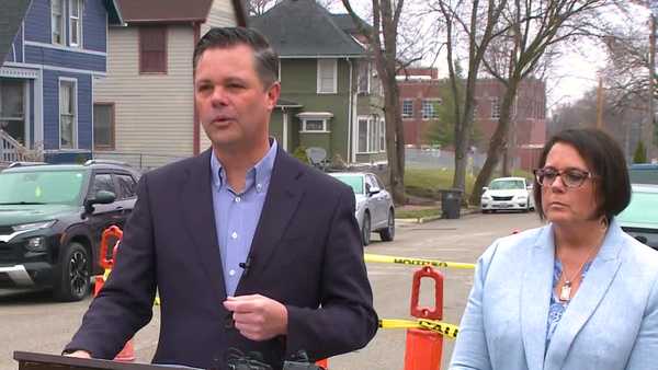 clark, new federal bill aims to help remove thousands of lead pipes in des moinesare naismith semifinalists