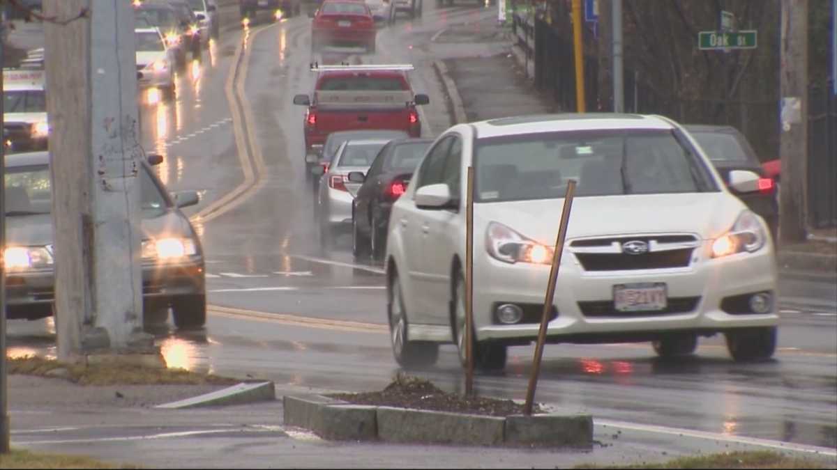 New headlight, wiper law goes into effect