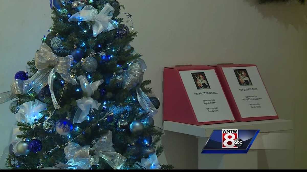 Festival of Trees event starts in Saco