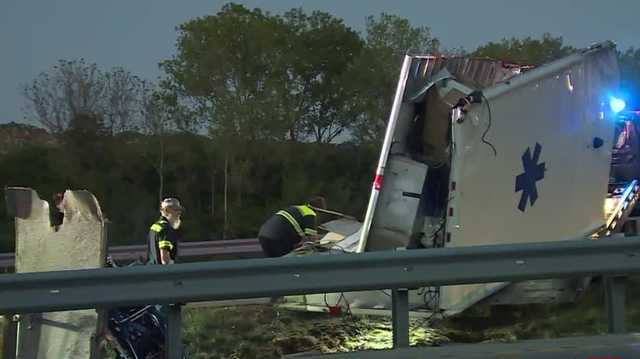 Chief: Ambulance involved in deadly crash was going below speed limit - Vimarsana News