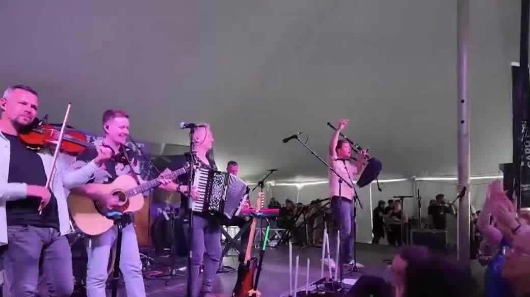 New Hampshire marks 50 years of the Highland Games; Performers attempt to set bagpipe record
