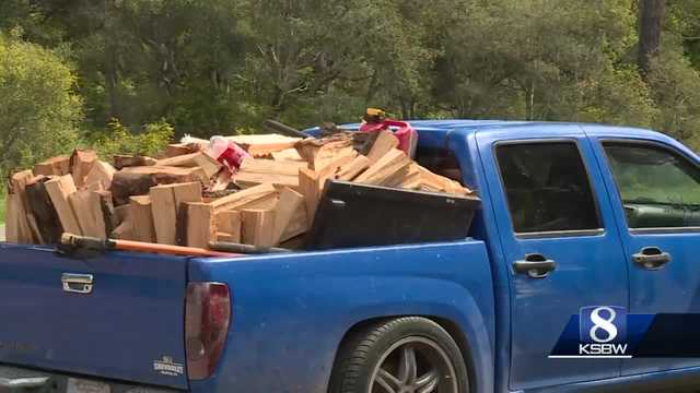 Roadside wood gathering. Is it safe? Is it legal to grab? - Vimarsana News