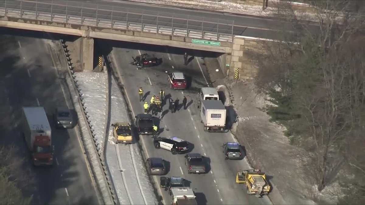 All Route 128 lanes reopen after fatal rollover crash