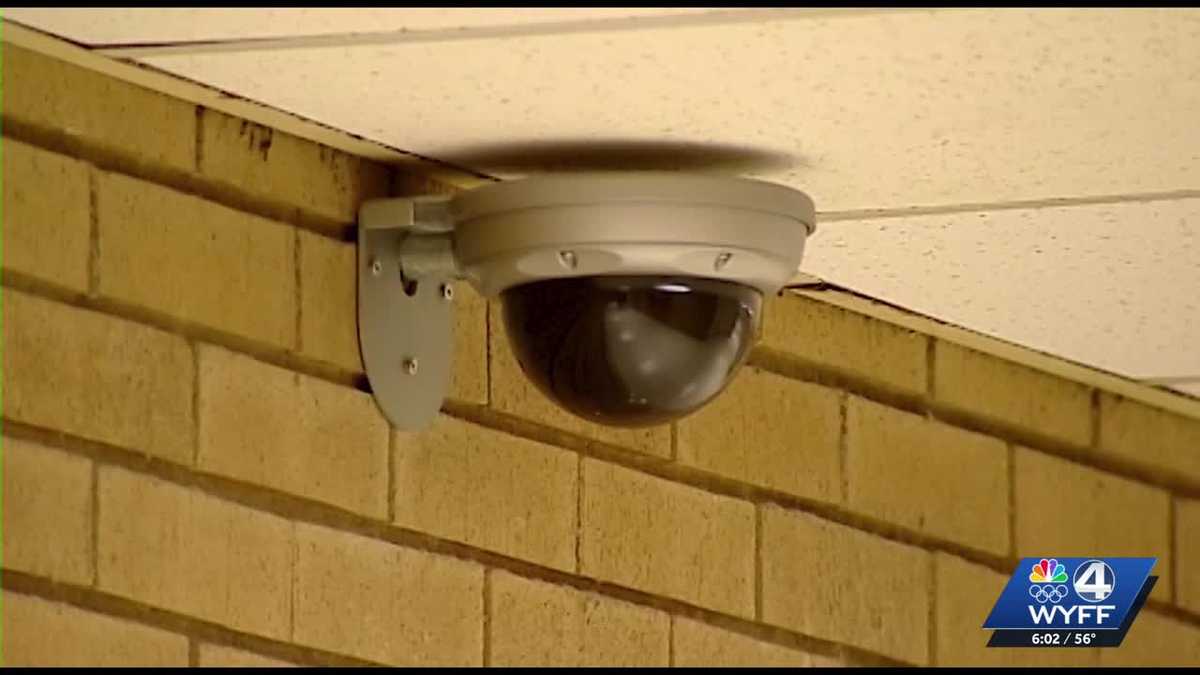 Lawmakers debate cameras and audio in special education classrooms, prompting privacy concerns