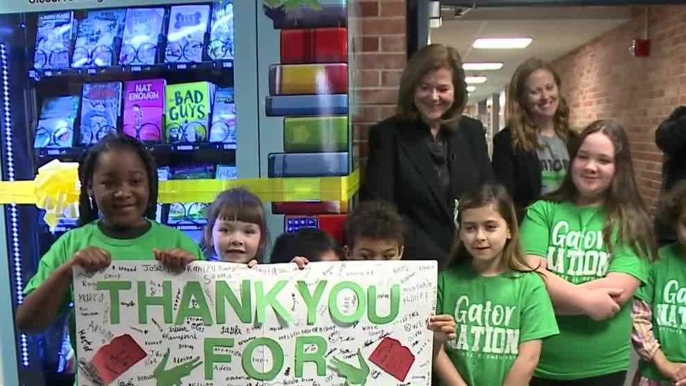 'Support a love of reading': Westside Community Schools unveils new book vending machine