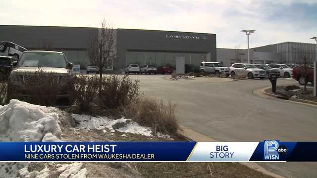 Prosecutors: 9 luxury cars stolen from Waukesha dealership worth $583,339 - Vimarsana News