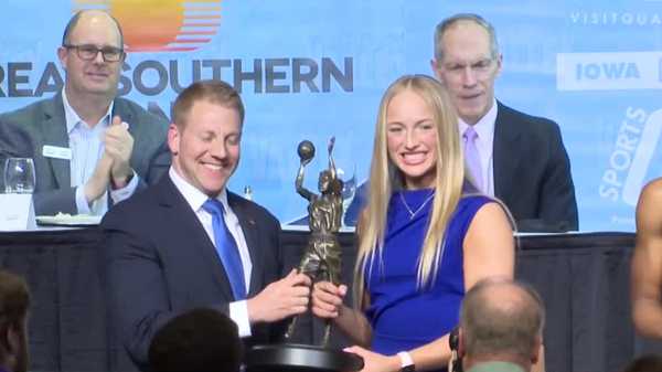 drake's dinnebier named mvc player of the year