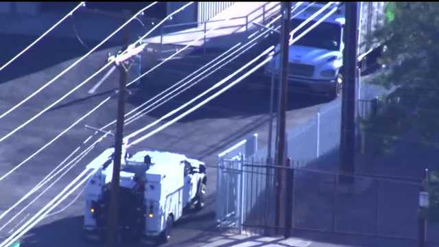 Balloon hits power lines, causes mass Albuquerque power outage