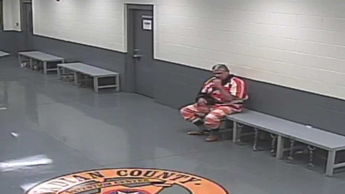 VIDEO Man accused in deadly Piedmont crash being booked into jail