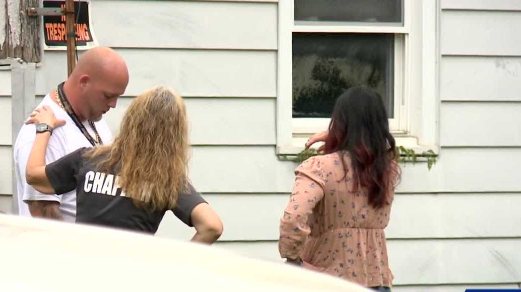 Man and girl killed in South Louisville double homicide outside Valley ...