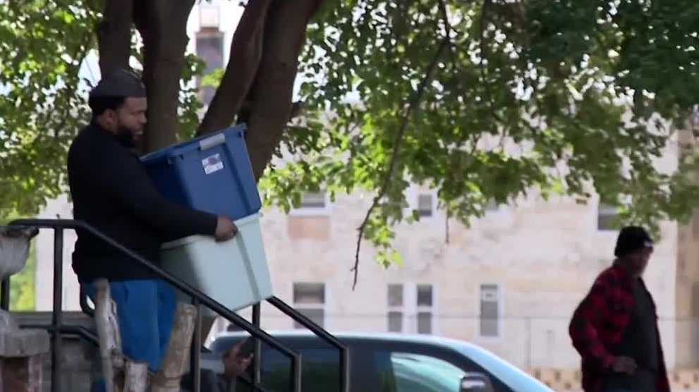 Milwaukee residents evacuated from unsafe apartments face homelessness