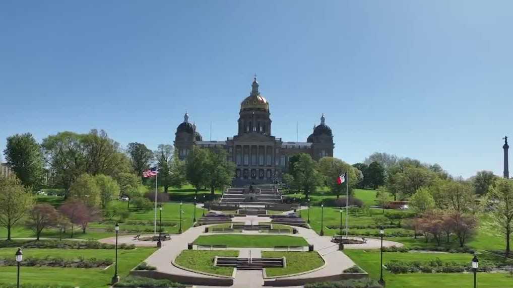 Without Reynolds or Bird, Iowa Republicans recalculate 2026 governor’s race