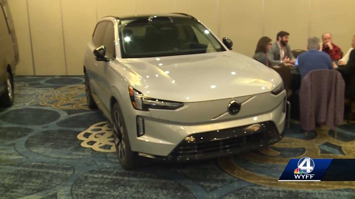 Automotive leaders discuss tariffs during summit