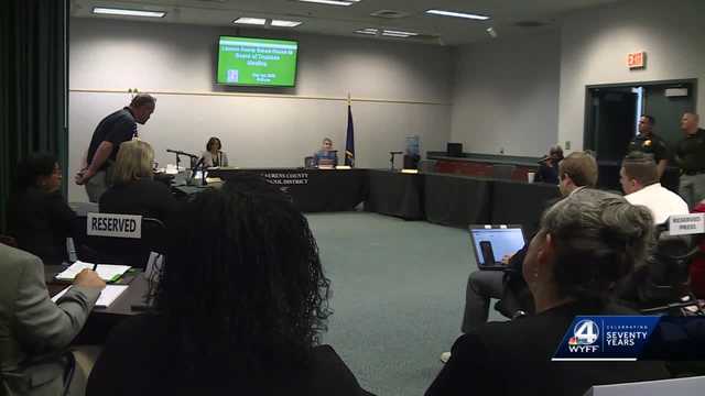 Laurens County School board meeting ends abruptly after failing to approve agenda, Superintendent's set to be discussed - Vimarsana News