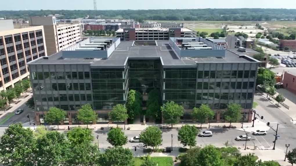 Des Moines City Council moves to new city hall after 114 years