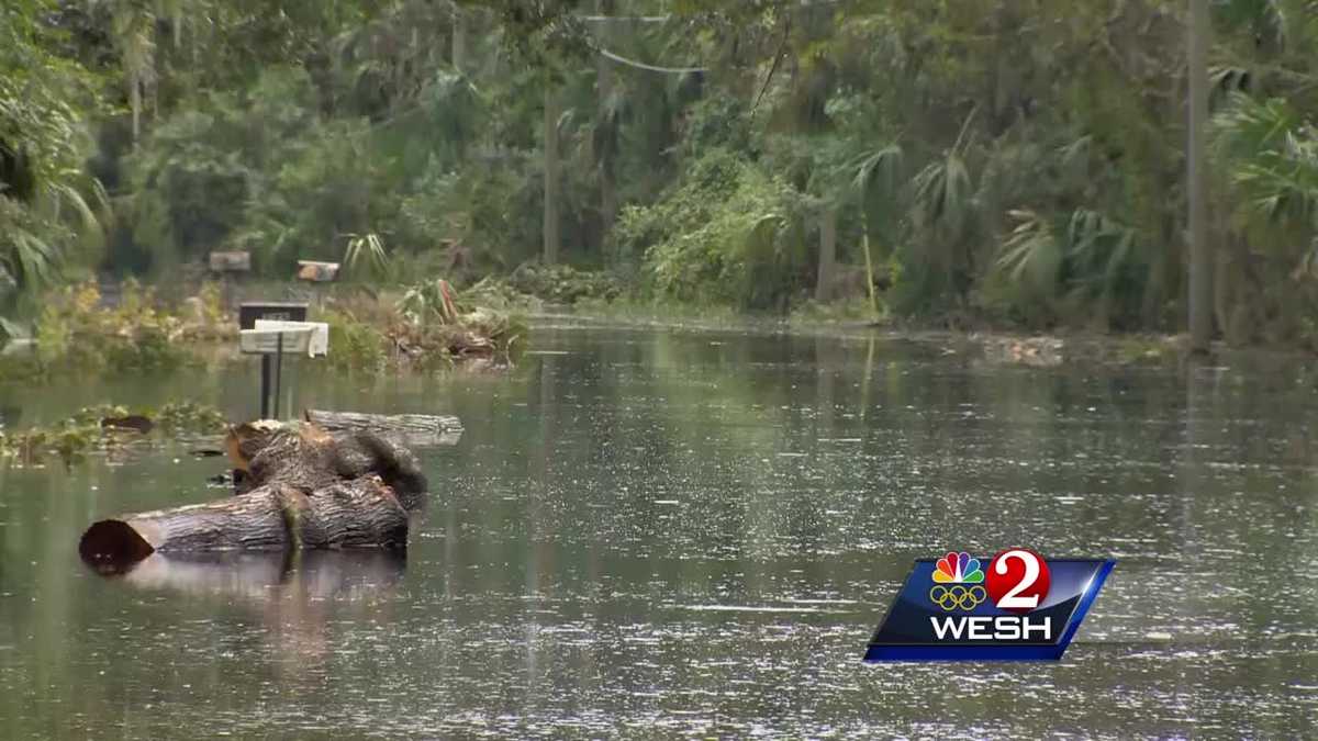 Waters continue to rise at Lake Harney