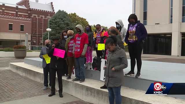 Group protests demanding investigation into Kansas City, Kansas, Police Department - Vimarsana News