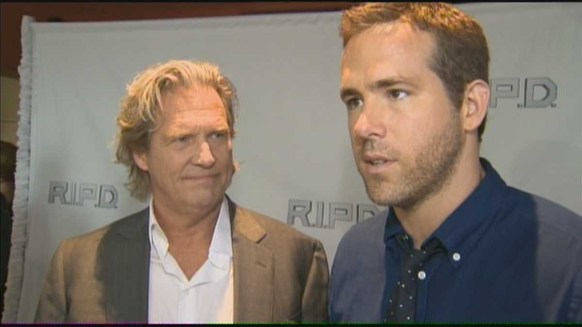 Movie stars honor first responders