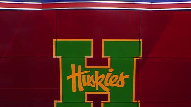 Top-ranked Hoover High School forfeits all boys soccer wins due to having a 20-year-old player