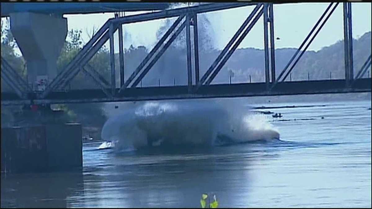 Watch: Explosion demolishes final piece of old bridge
