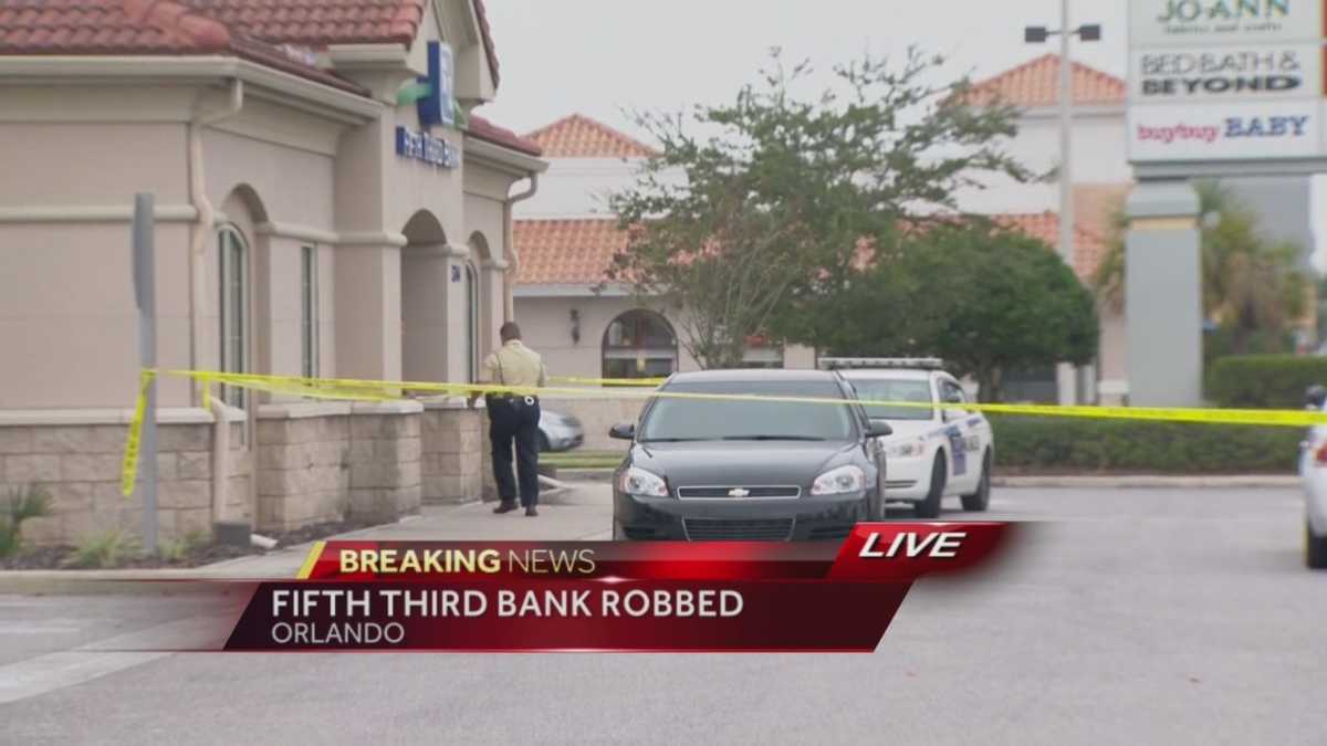 PD: Man robs Fifth Third Bank in Orlando, flees in taxi cab