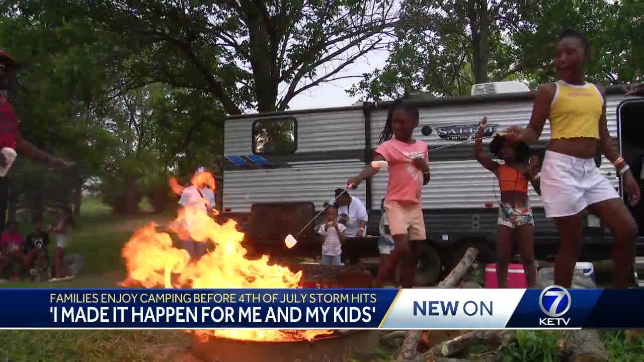 Families enjoy camping before Fourth of July thunderstorm hits - Vimarsana News