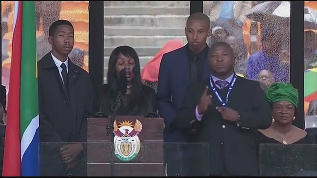 Fake sign language interpreter at Mandela memorial