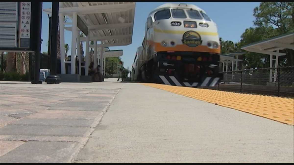 Urban planning expert says SunRail debut was successful