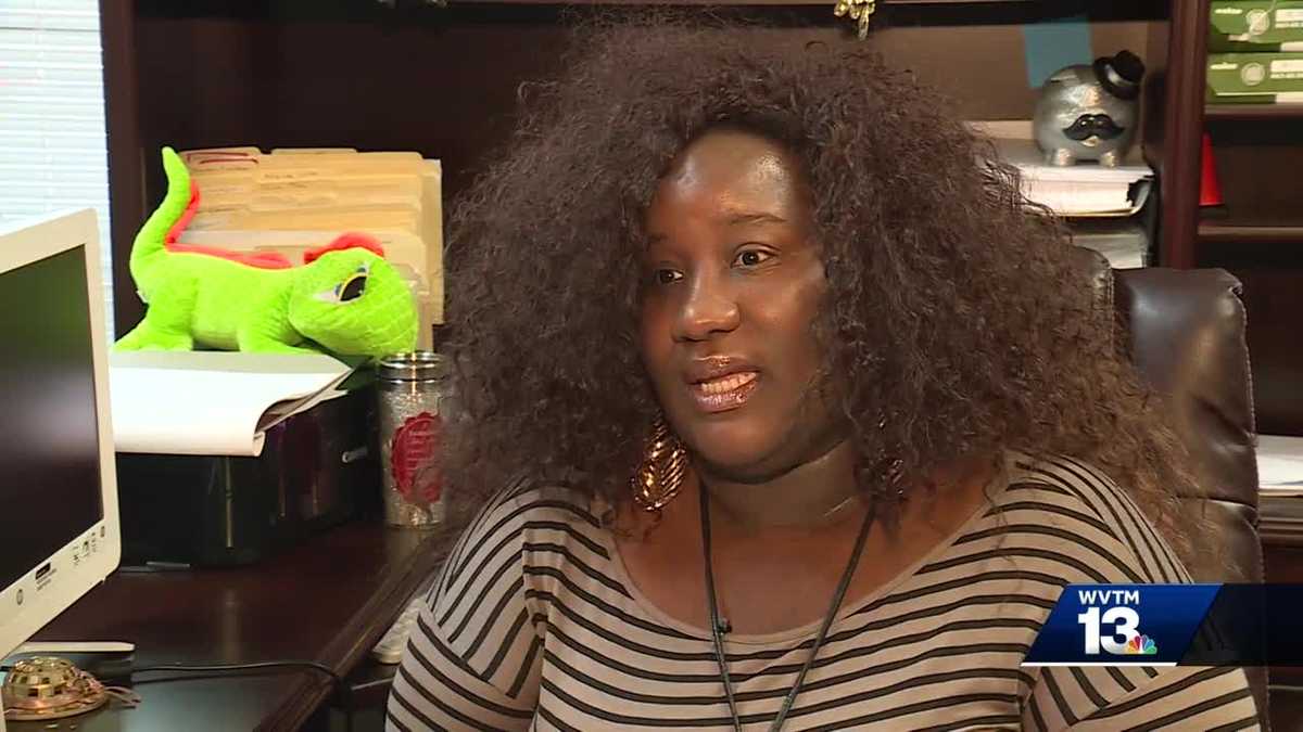 Birmingham woman collecting blankets for dialysis patients