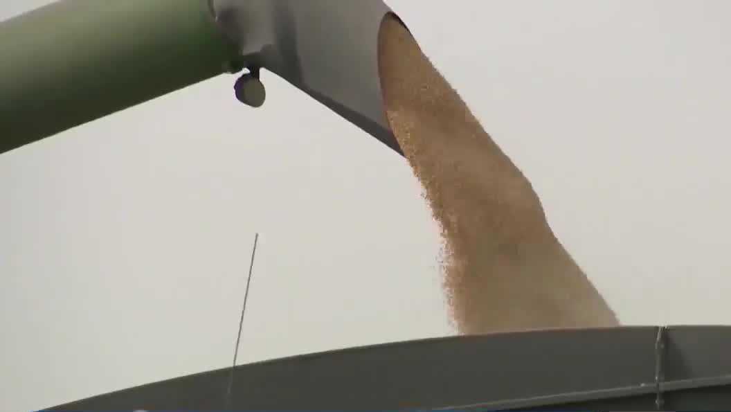 Iowa farmers worry as trade tensions with Canada escalate