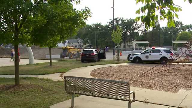 Police chase ends with suspects running into Des Moines nonprofit - Vimarsana News
