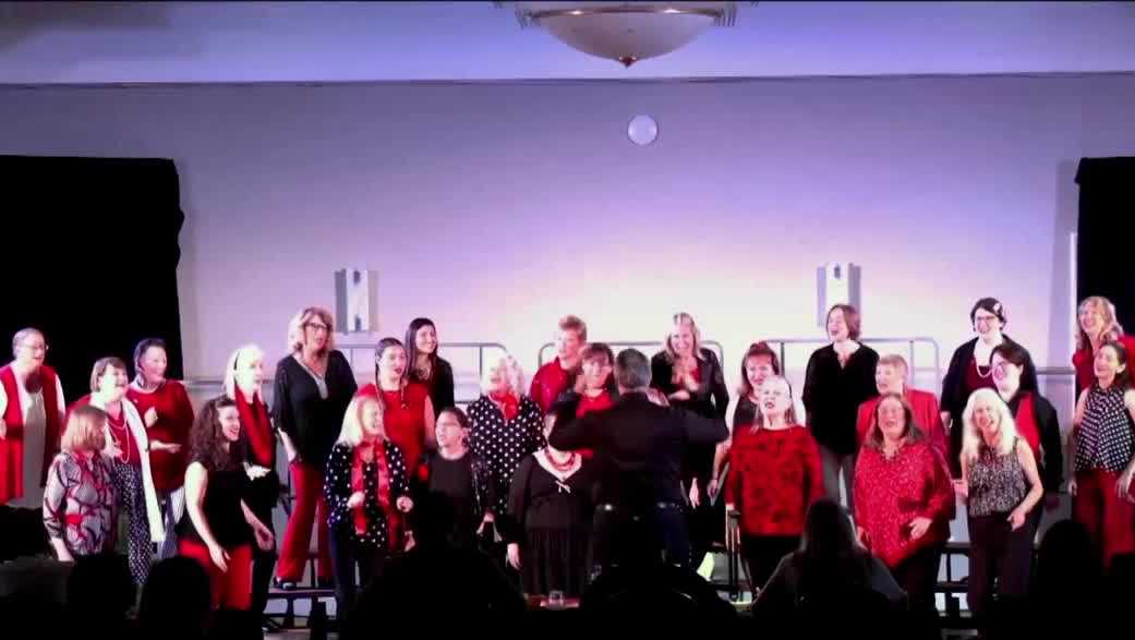 Fort Myers resident forms women's barbershop choir known as 'Coastal Voices'
