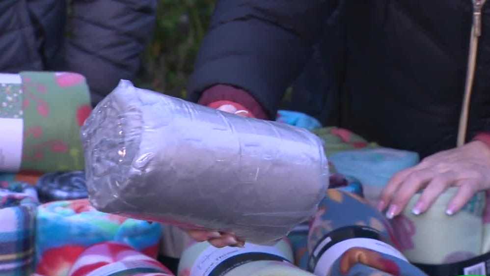 Annual holiday backpack giveaway helps Sacramento's unhoused