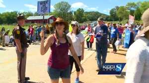 Protesters vent frustration about controversial pipeline