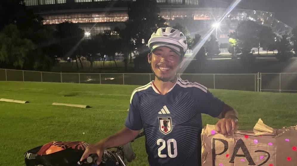 College student bikes 1,200 miles Pennsylvania to Texas for World Cup match﻿