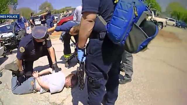 City of Des Moines reaches settlement with man arrested and tied up while having a seizure - Vimarsana News