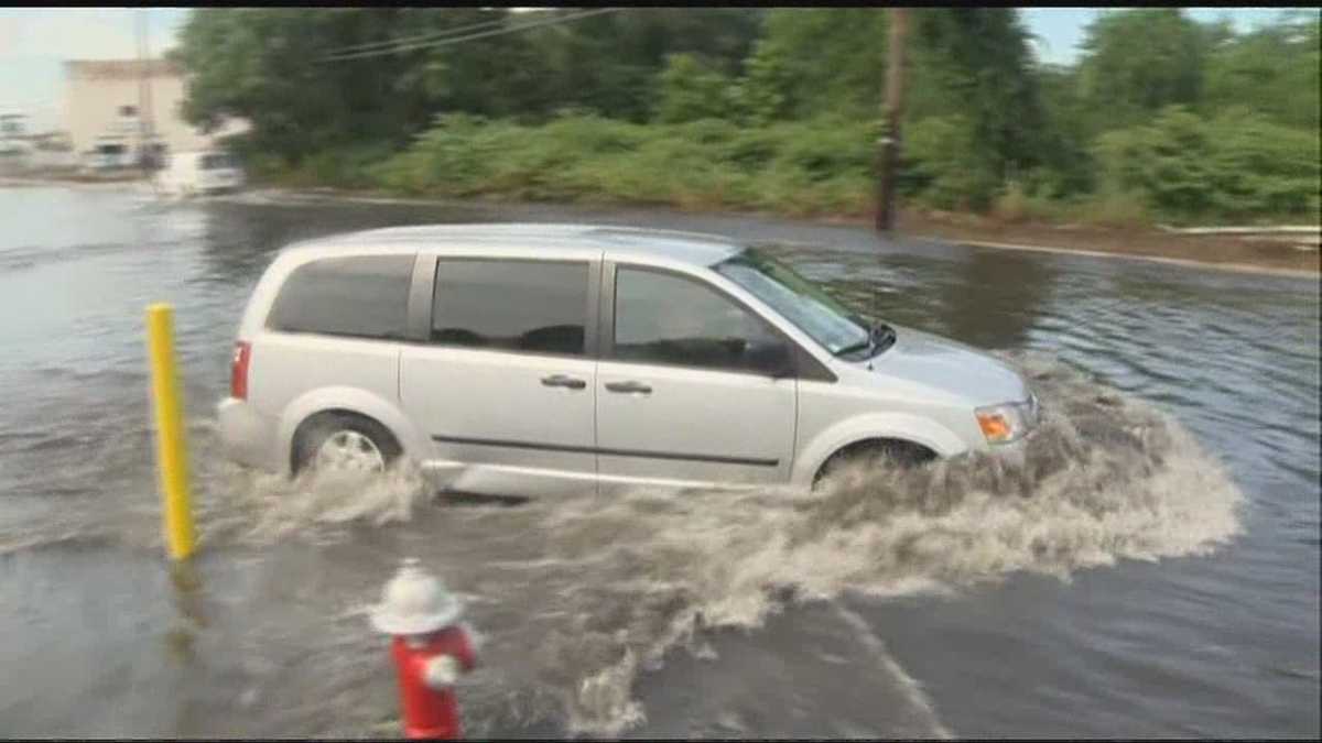 Thousands without power as storms move through Rhode Island