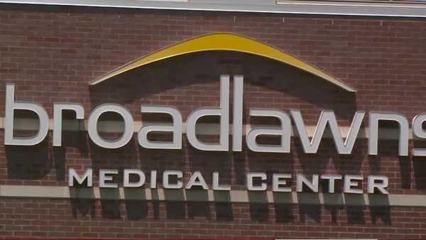 broadlawns medical center reinstates mask requirement